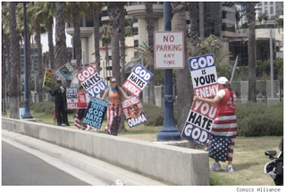 Illustration for article titled Crazy Homophobes Protest Comic Con, Comic Con Protests Back